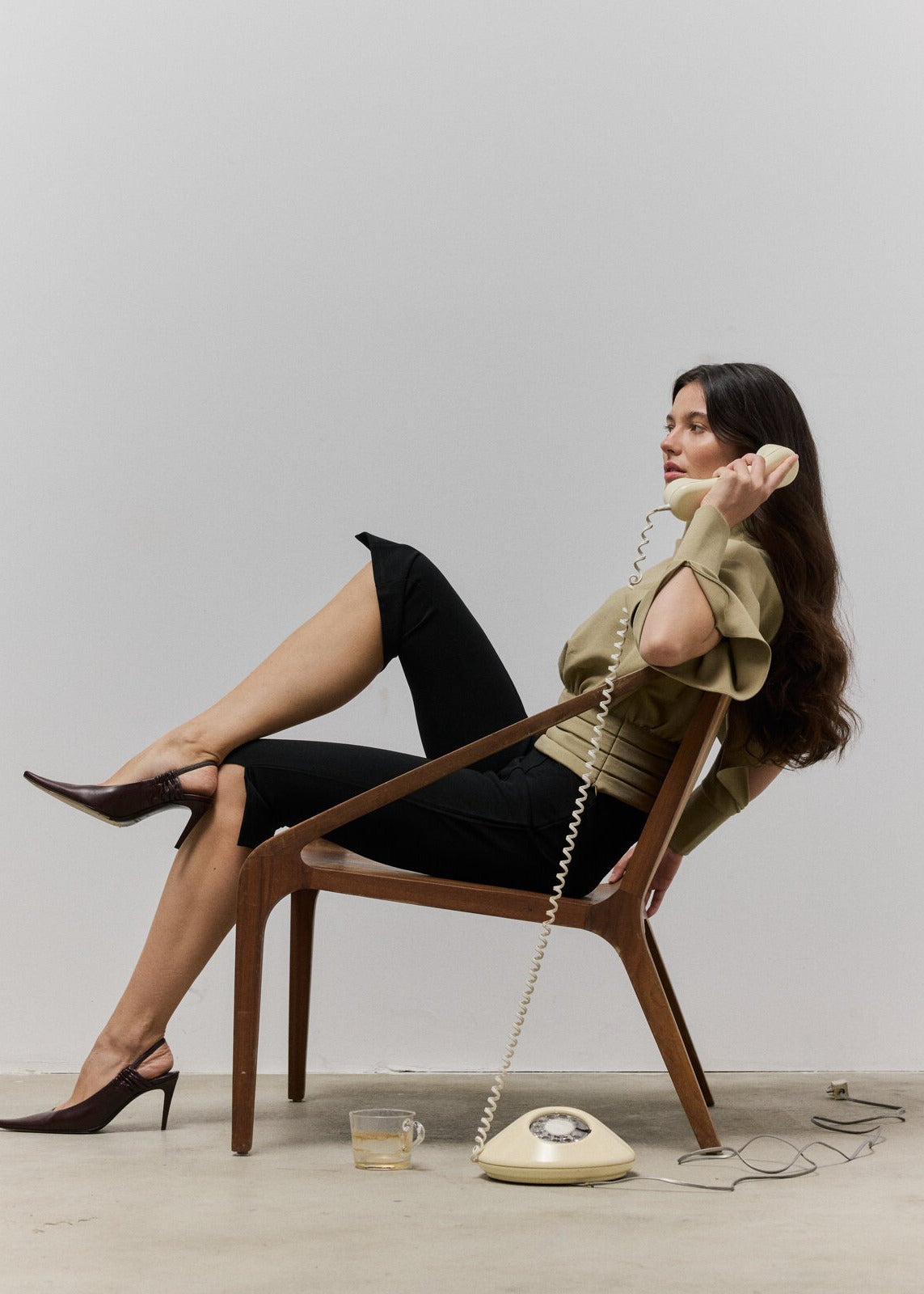 THE BOEMIA CUT OUT TOP in Olive Green