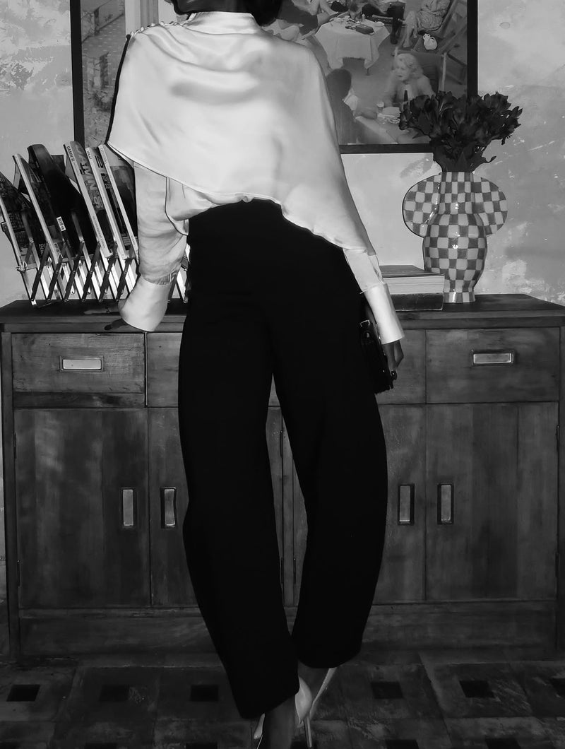 @its.dree in Isis Cape Blouse