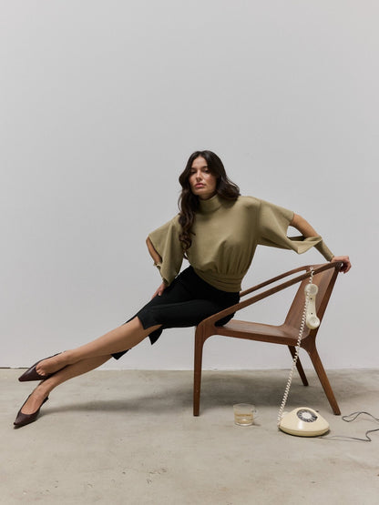 THE BOEMIA CUT OUT TOP in Olive Green