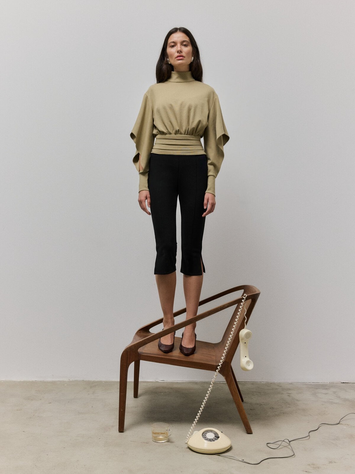 THE BOEMIA CUT OUT TOP in Olive Green