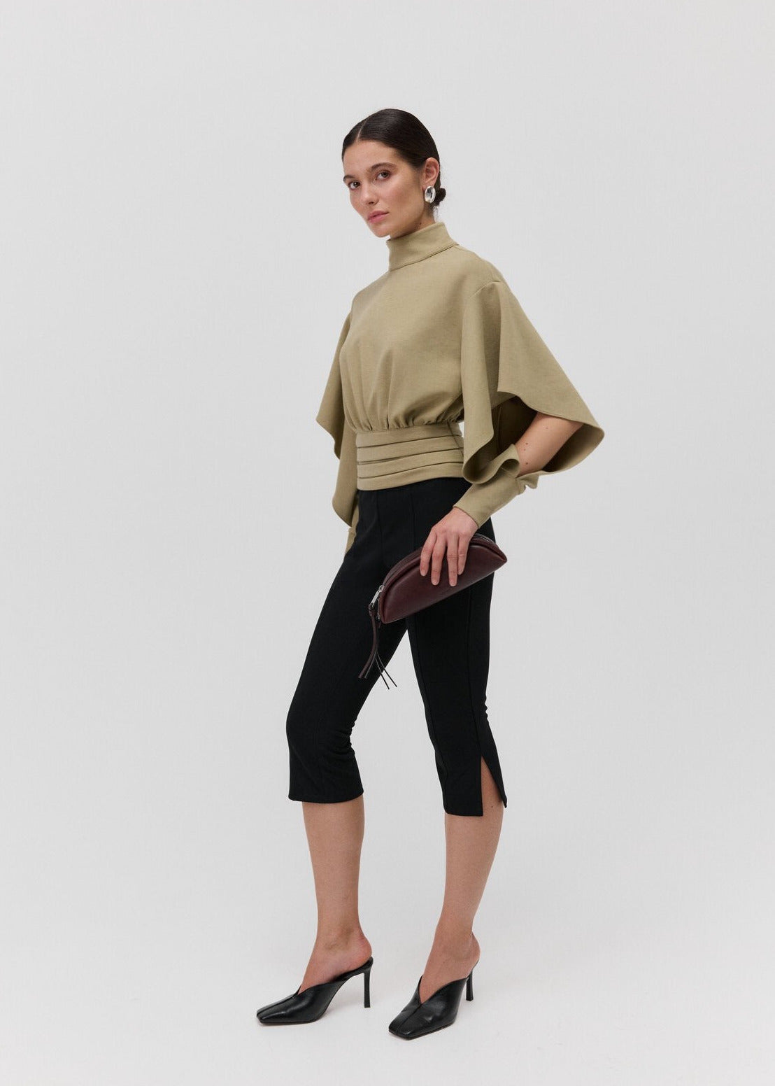 THE BOEMIA CUT OUT TOP in Olive Green
