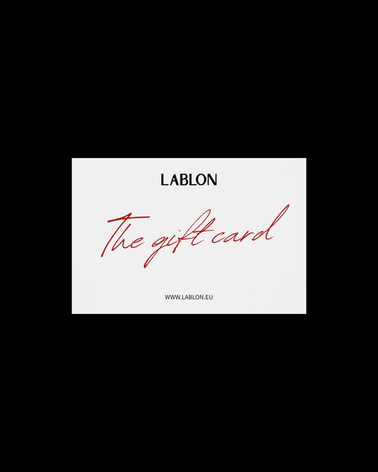 THE GIFT CARD